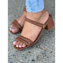Sandalia Feminino / saltinho Médio Confortável e Ajustável